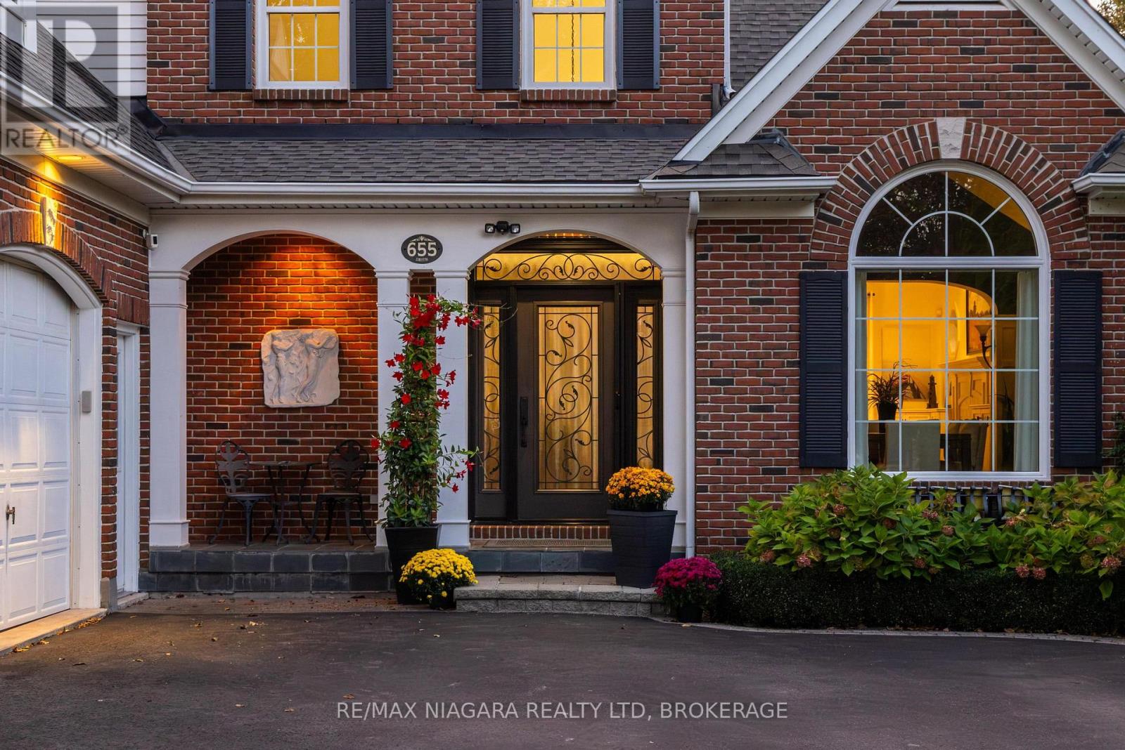 655 Charlotte Street, Niagara-On-The-Lake, Ontario  L0S 1J0 - Photo 4 - X13876812