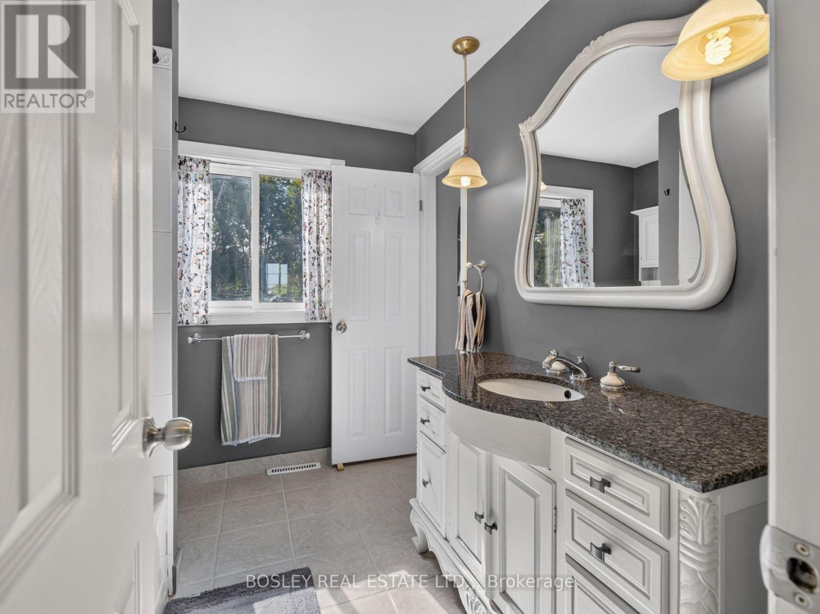 1676 Second Avenue, St. Catharines, Ontario  L2R 6P9 - Photo 29 - X13876942