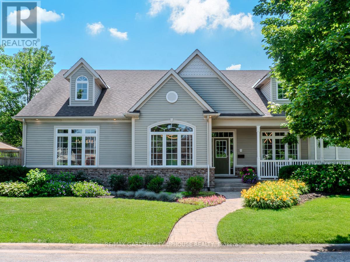 45 OARSMAN CRESCENT, St. Catharines, Ontario