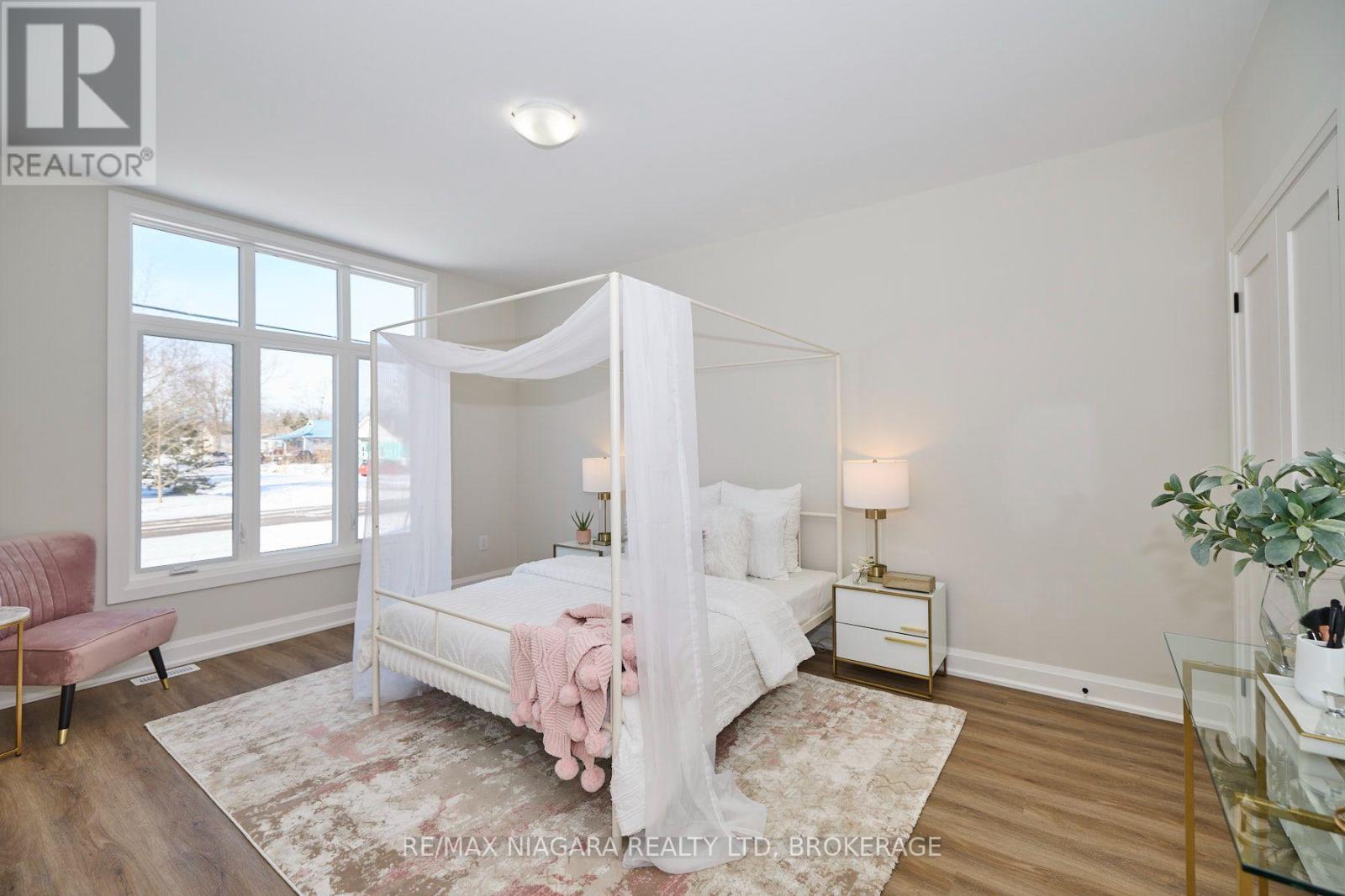196 Bernard Avenue, Fort Erie, Ontario  L0S 1N0 - Photo 5 - X13877346