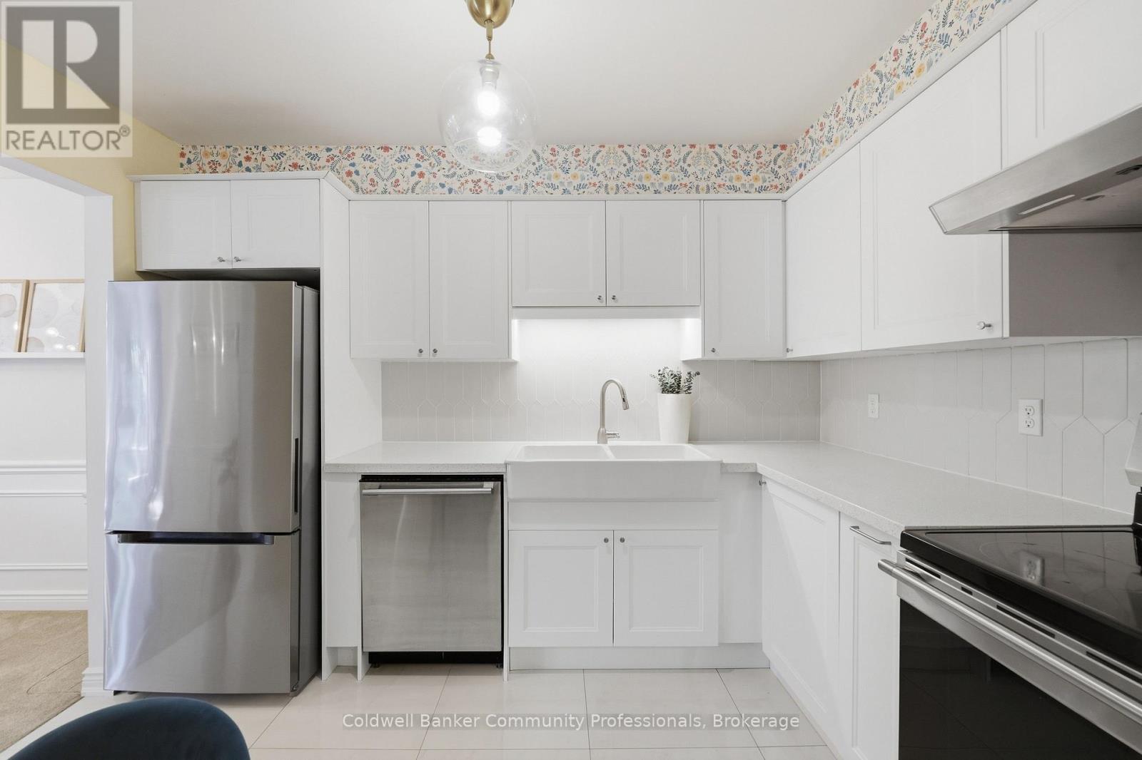 10 - 14 Brucedale Avenue E, Hamilton, Ontario  L9A 1M8 - Photo 25 - X13877782