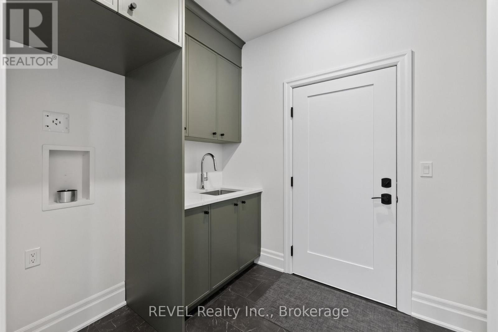 64 Bay Berry Lane, Niagara-On-The-Lake, Ontario  L0S 1J0 - Photo 37 - X13877894