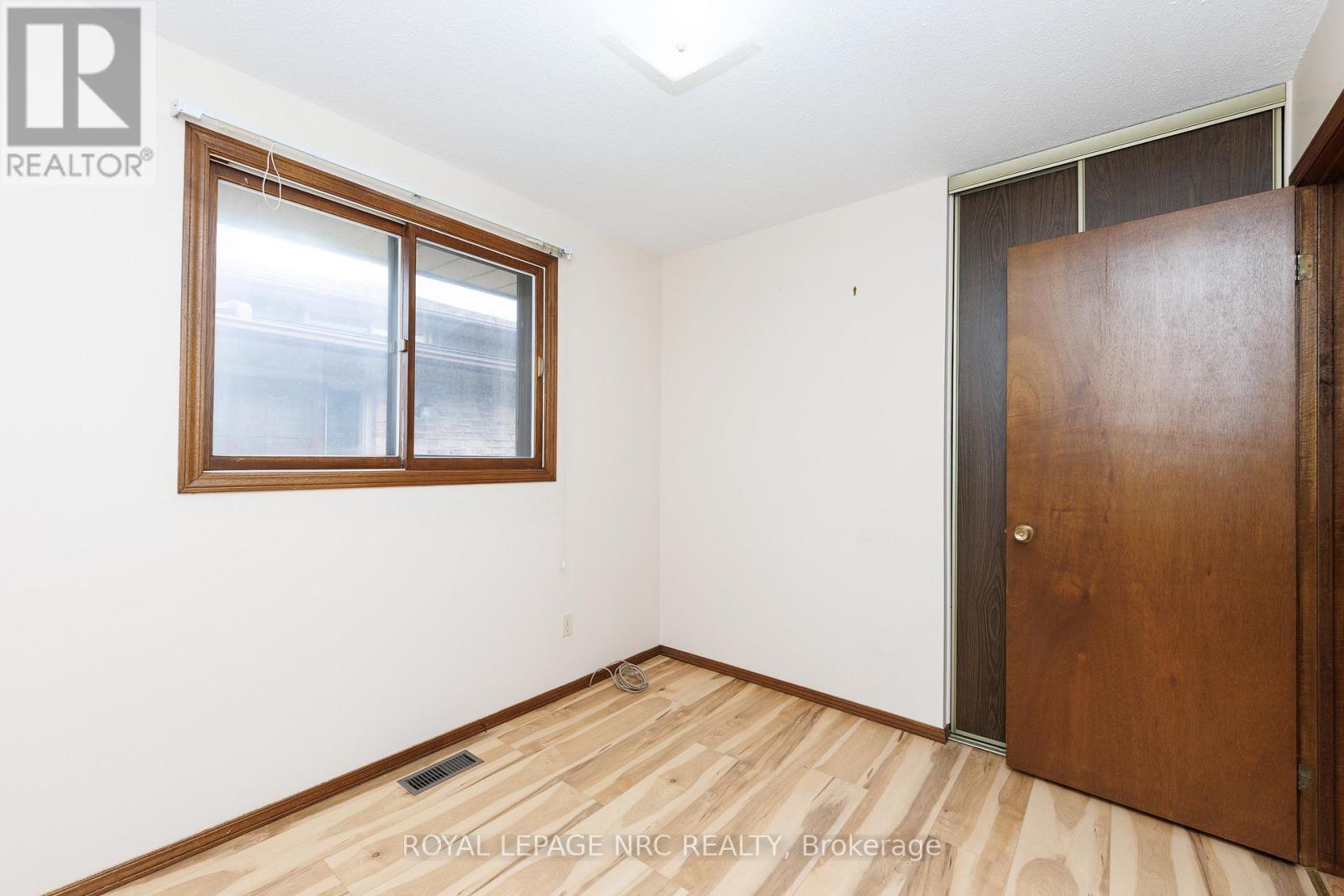 105 Hillview Road, St. Catharines, Ontario  L2S 1S8 - Photo 15 - X13878292