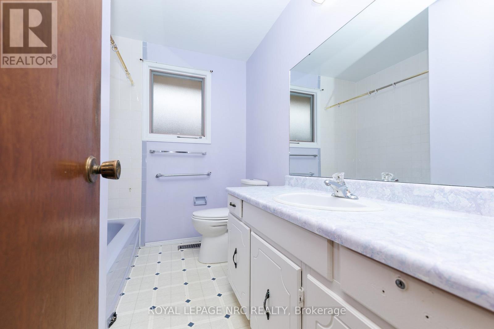 105 Hillview Road, St. Catharines, Ontario  L2S 1S8 - Photo 16 - X13878292