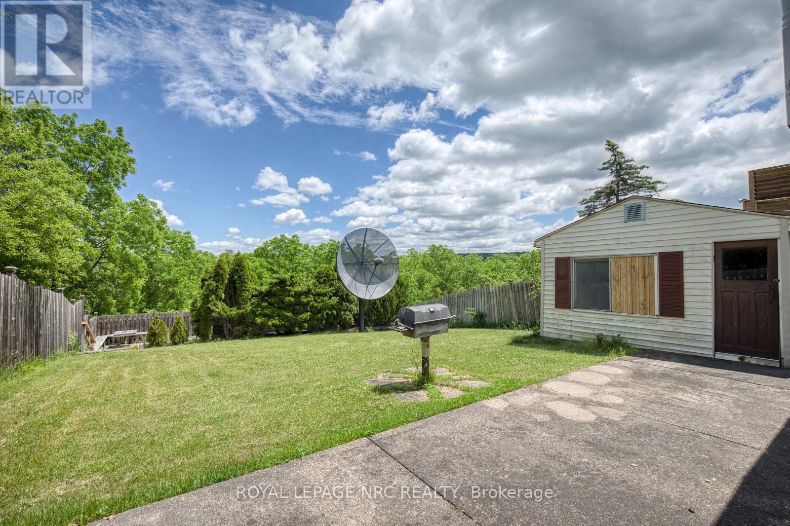 105 Hillview Road, St. Catharines, Ontario  L2S 1S8 - Photo 31 - X13878292