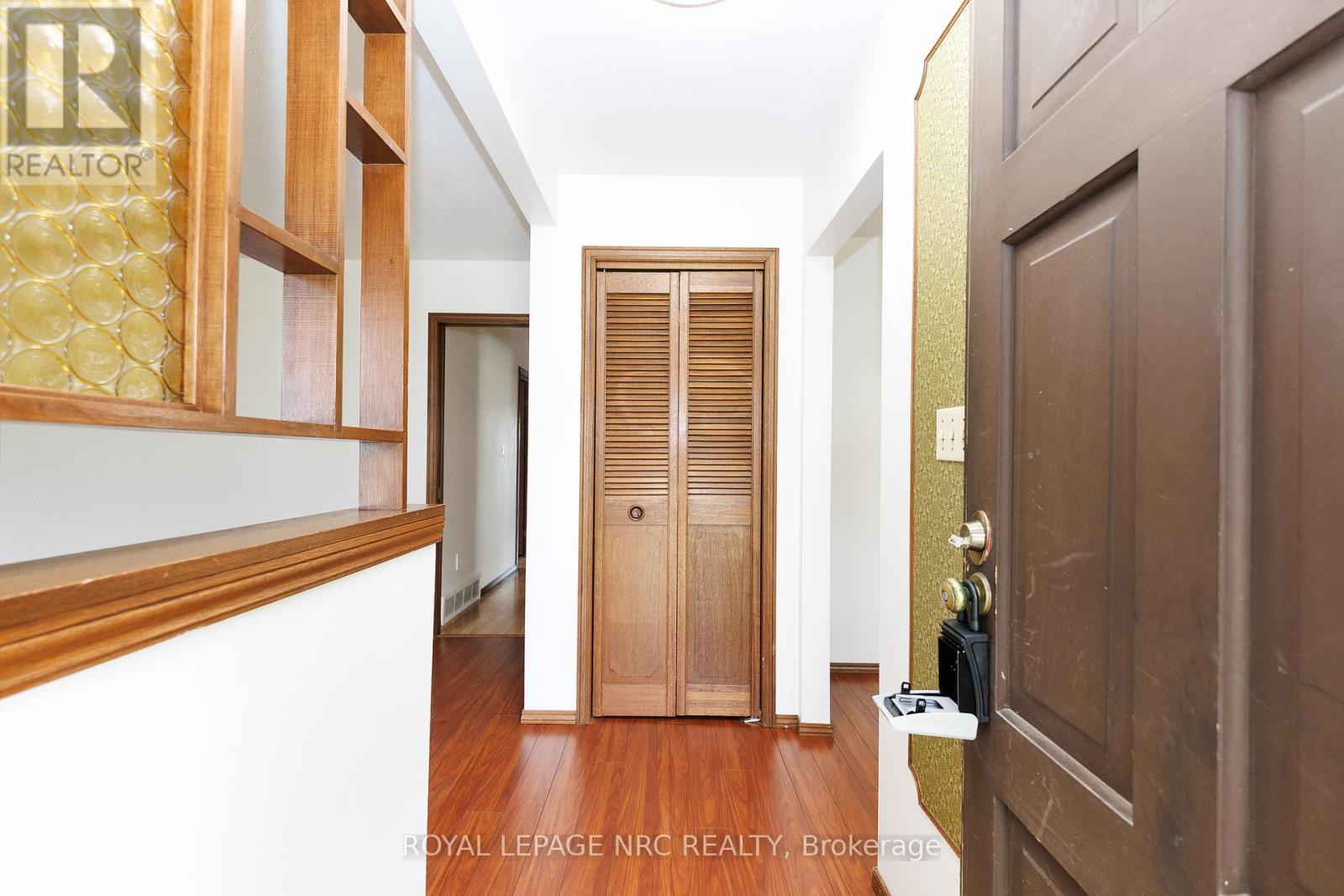 105 Hillview Road, St. Catharines, Ontario  L2S 1S8 - Photo 4 - X13878292