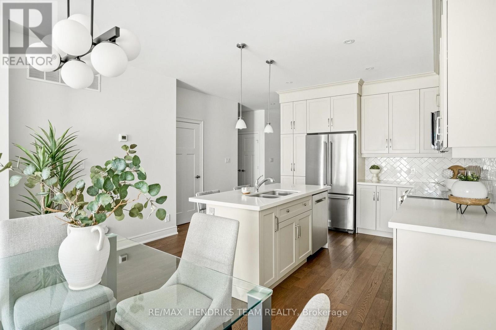 13 Turbinia Court, Grimsby, Ontario  L3M 0H8 - Photo 15 - X13878786