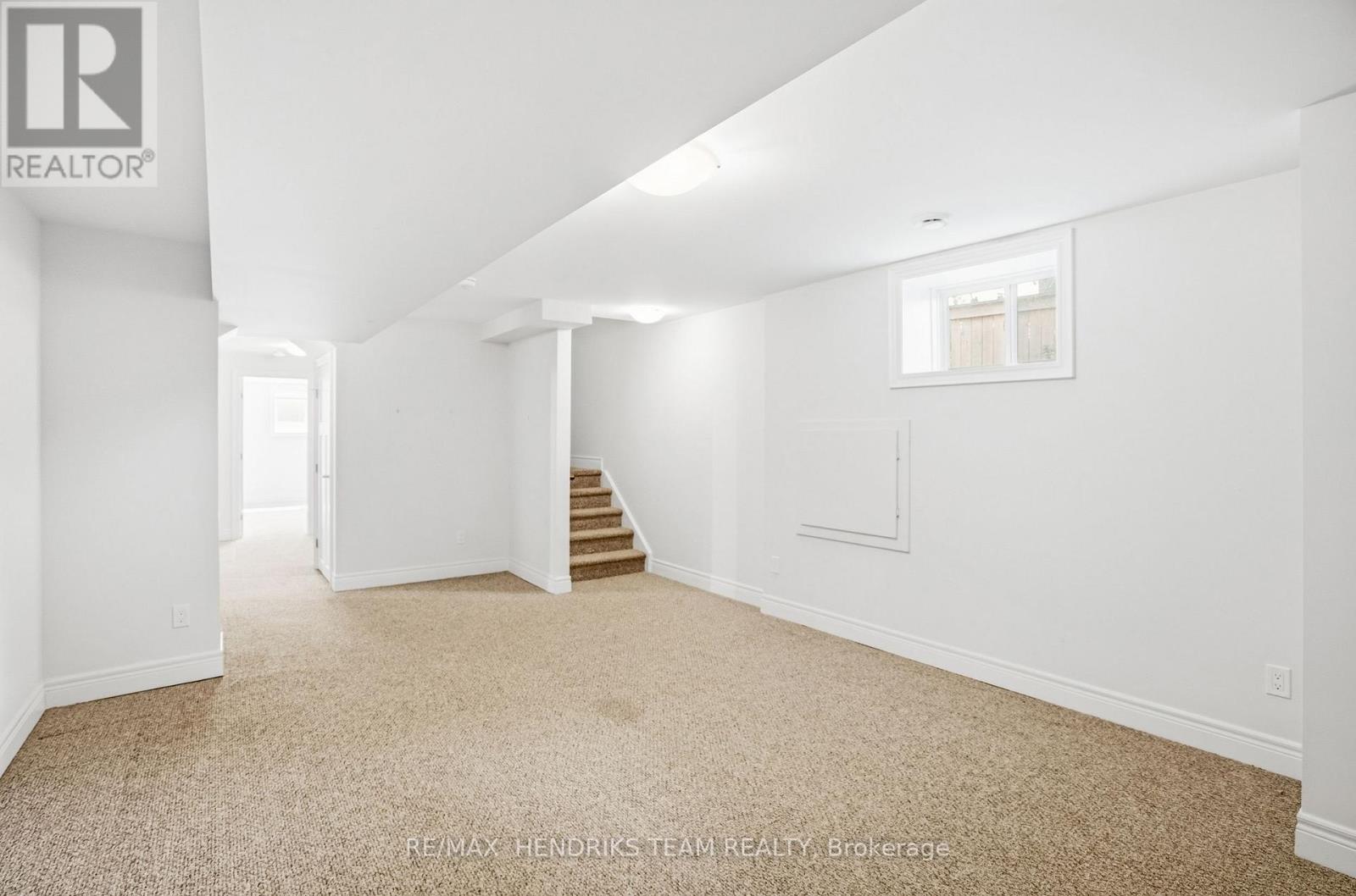 13 Turbinia Court, Grimsby, Ontario  L3M 0H8 - Photo 25 - X13878786