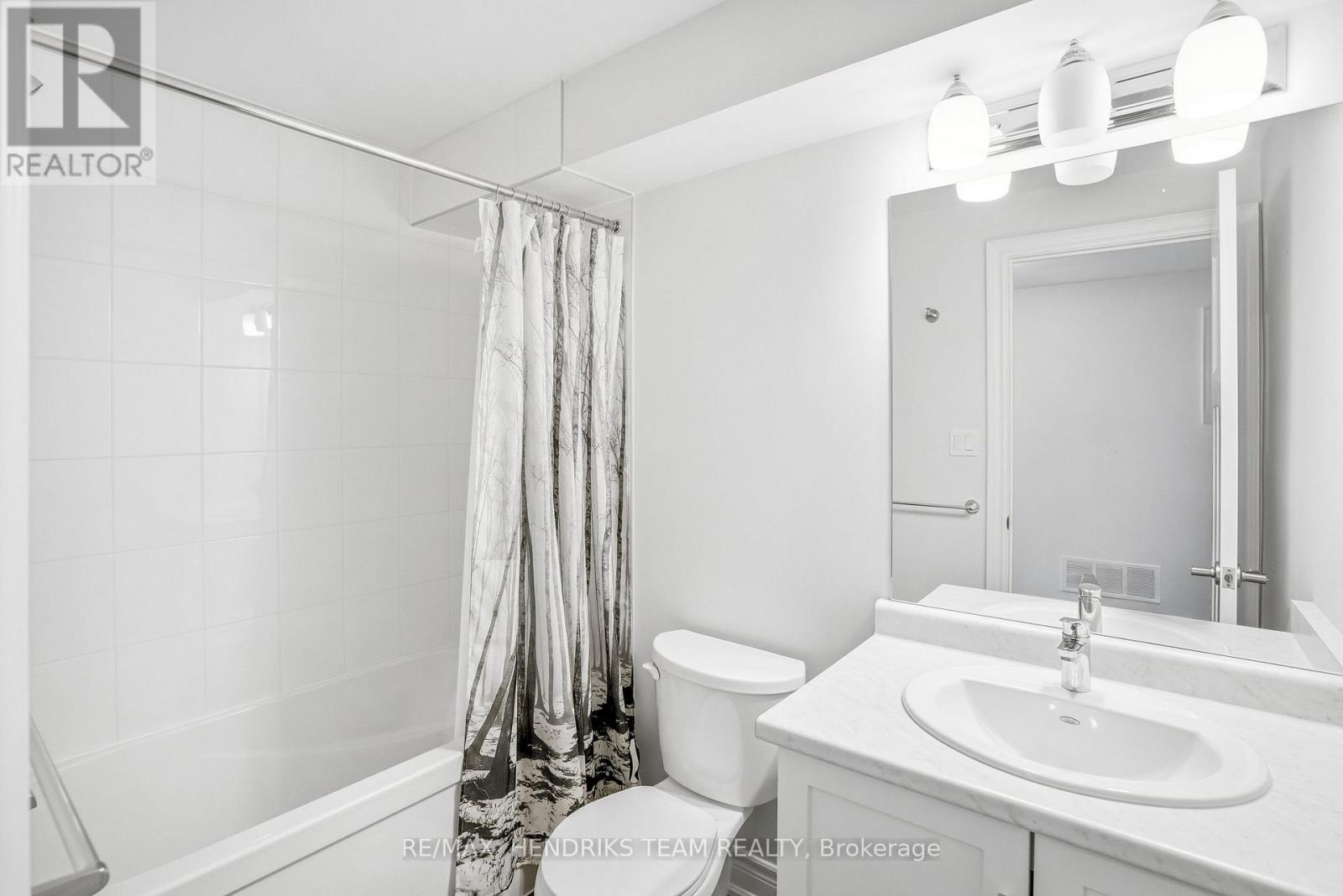 13 Turbinia Court, Grimsby, Ontario  L3M 0H8 - Photo 33 - X13878786