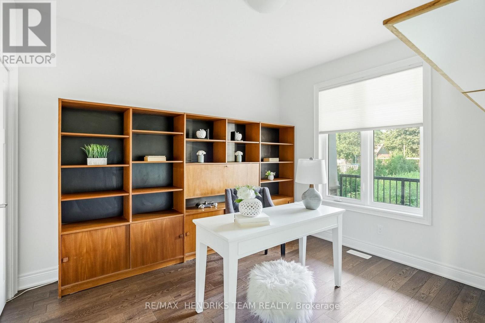 13 Turbinia Court, Grimsby, Ontario  L3M 0H8 - Photo 6 - X13878786