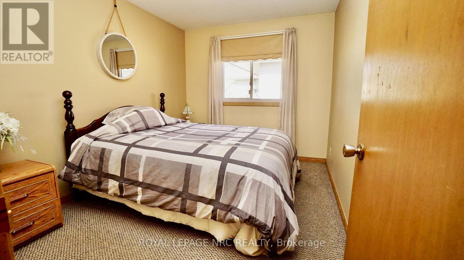 7030 Whitman Avenue, Niagara Falls, Ontario  L2G 5B6 - Photo 19 - X13878914