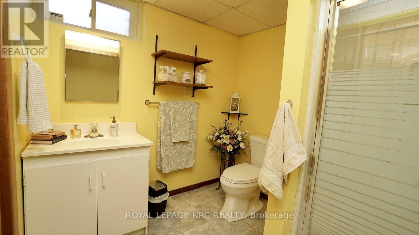 7030 Whitman Avenue, Niagara Falls, Ontario  L2G 5B6 - Photo 35 - X13878914