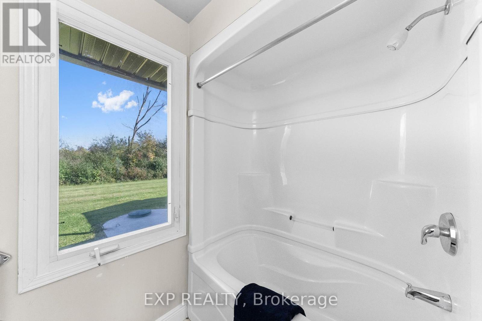 412 Windmill Point Road N, Fort Erie, Ontario  L0S 1N0 - Photo 24 - X13879428