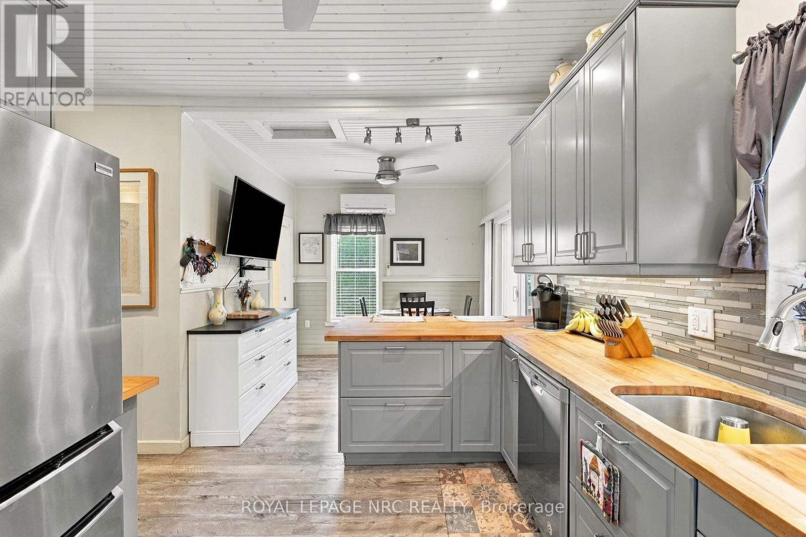 4455 Park Street E, Niagara Falls, Ontario  L2E 2P4 - Photo 12 - X13879664