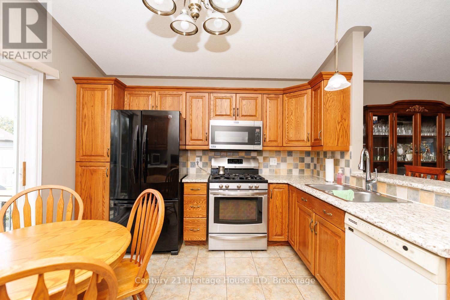 361 Antoinette Road, Fort Erie, Ontario  L2A 6S5 - Photo 18 - X13880094