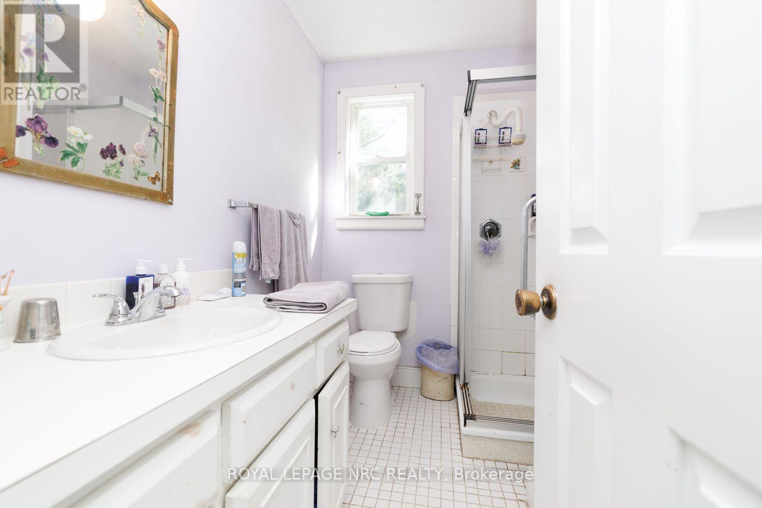 292 Johnson Street S, Niagara-On-The-Lake, Ontario  L0S 1J0 - Photo 15 - X13880456