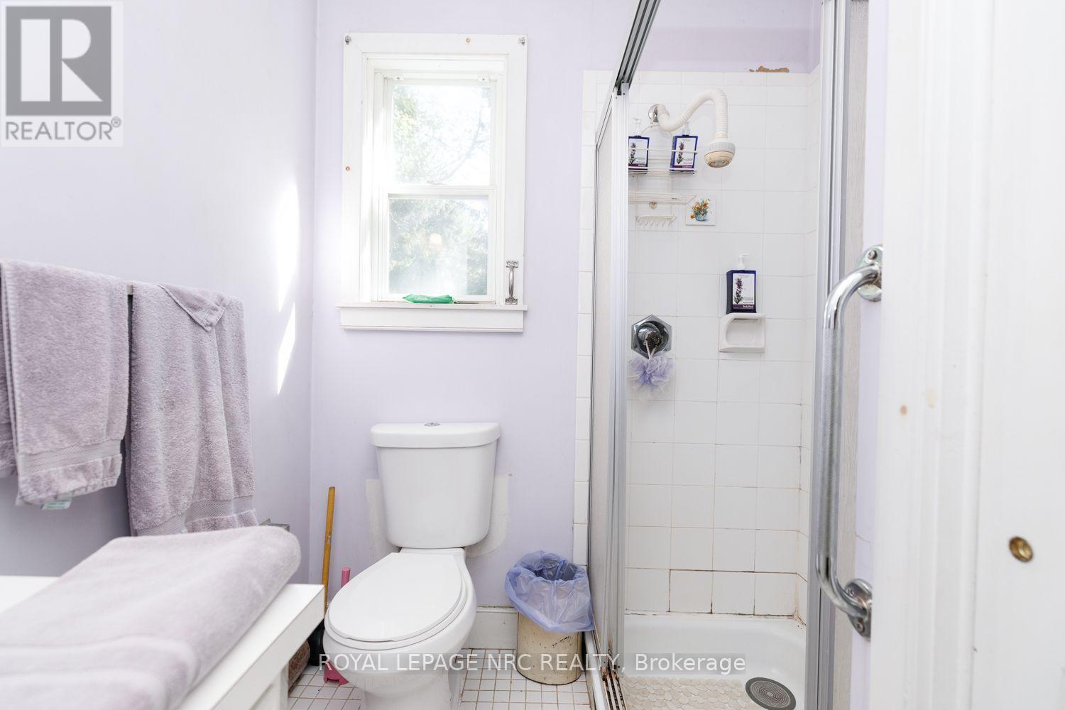 292 Johnson Street S, Niagara-On-The-Lake, Ontario  L0S 1J0 - Photo 16 - X13880456