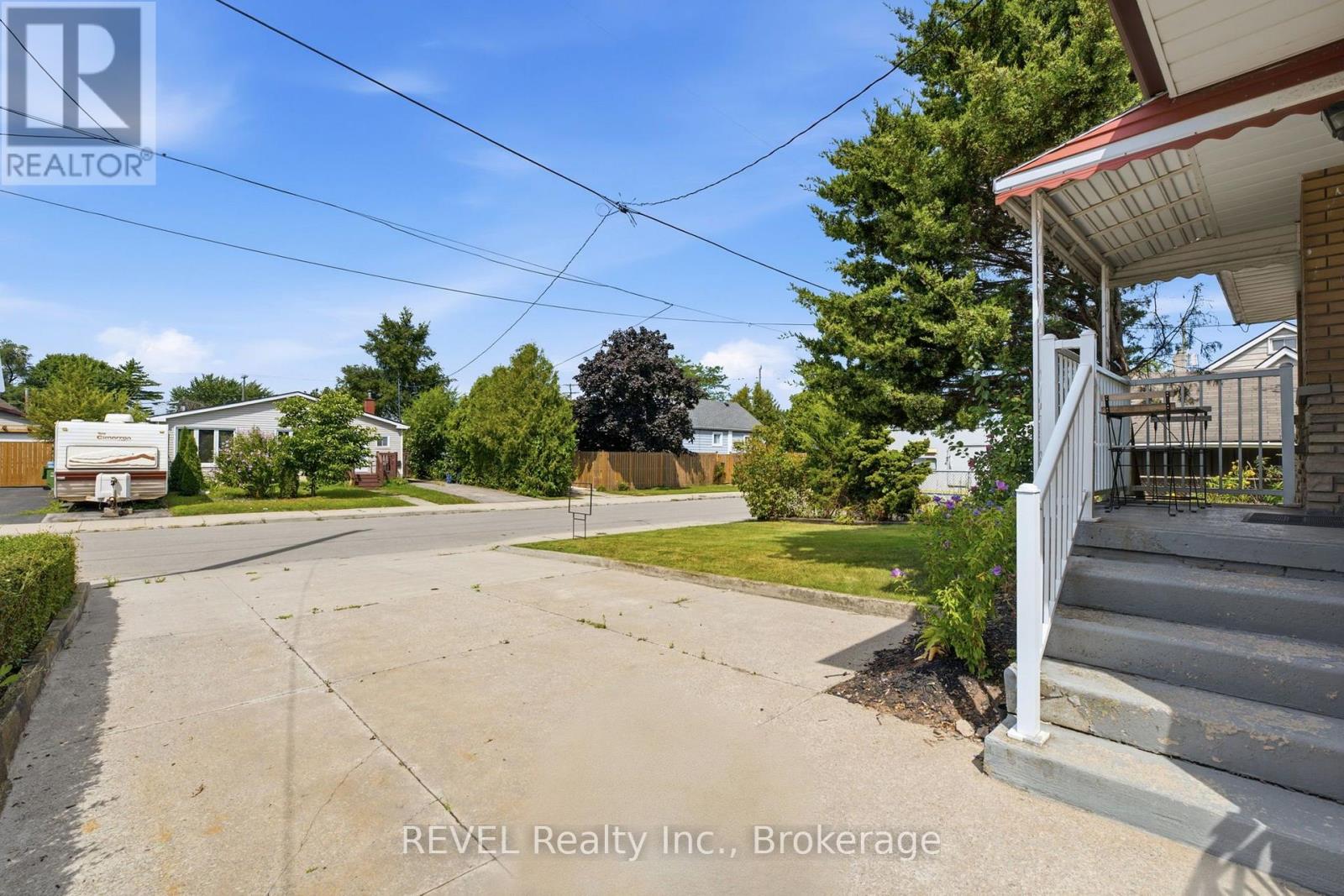 330 Waverly Street, Hamilton, Ontario  L8H 6P9 - Photo 10 - X13880536