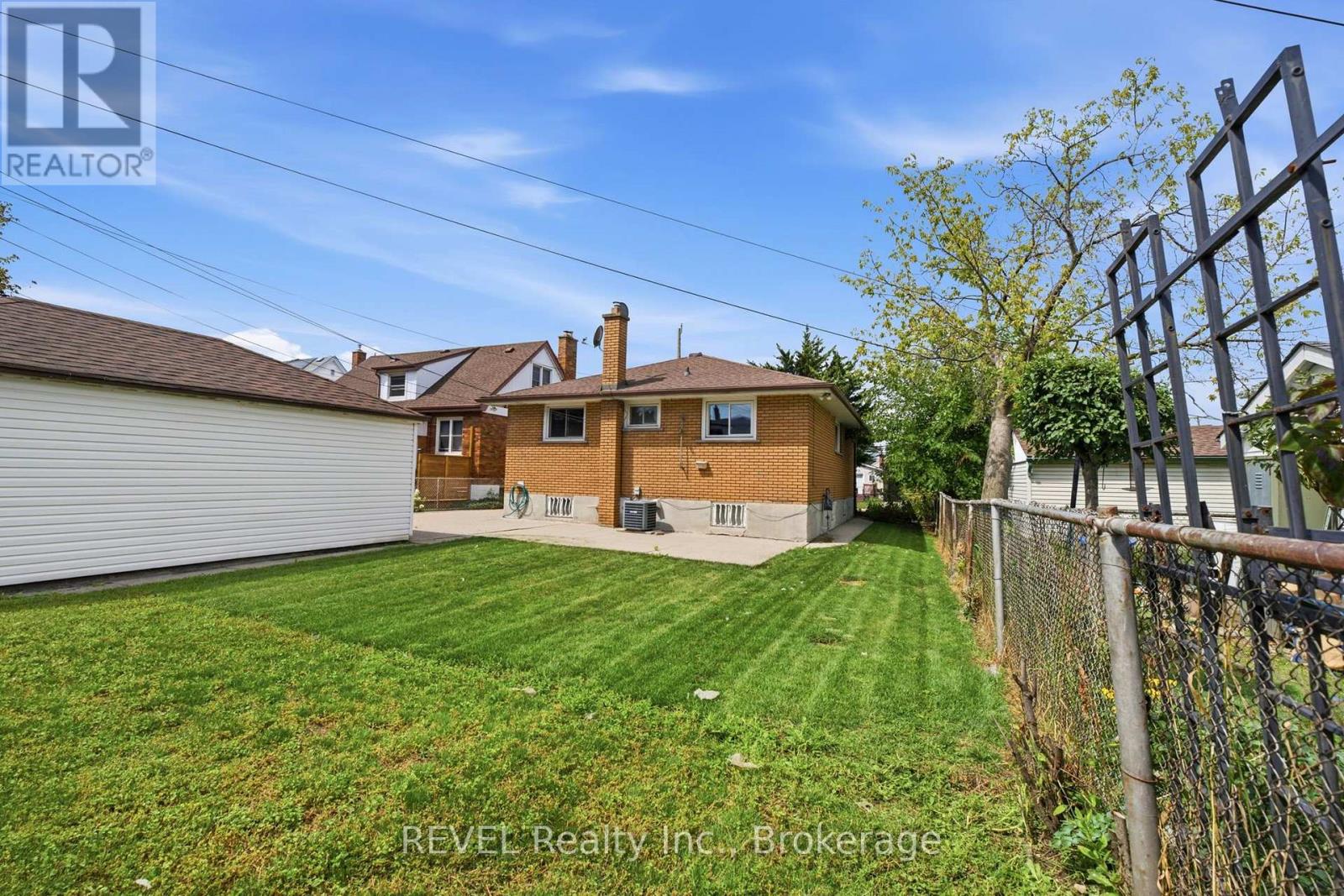 330 Waverly Street, Hamilton, Ontario  L8H 6P9 - Photo 5 - X13880536