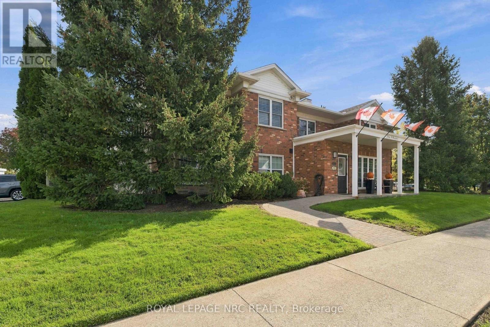104 - 4090 John Charles Boulevard, Lincoln, Ontario  L0R 2C0 - Photo 2 - X13880862