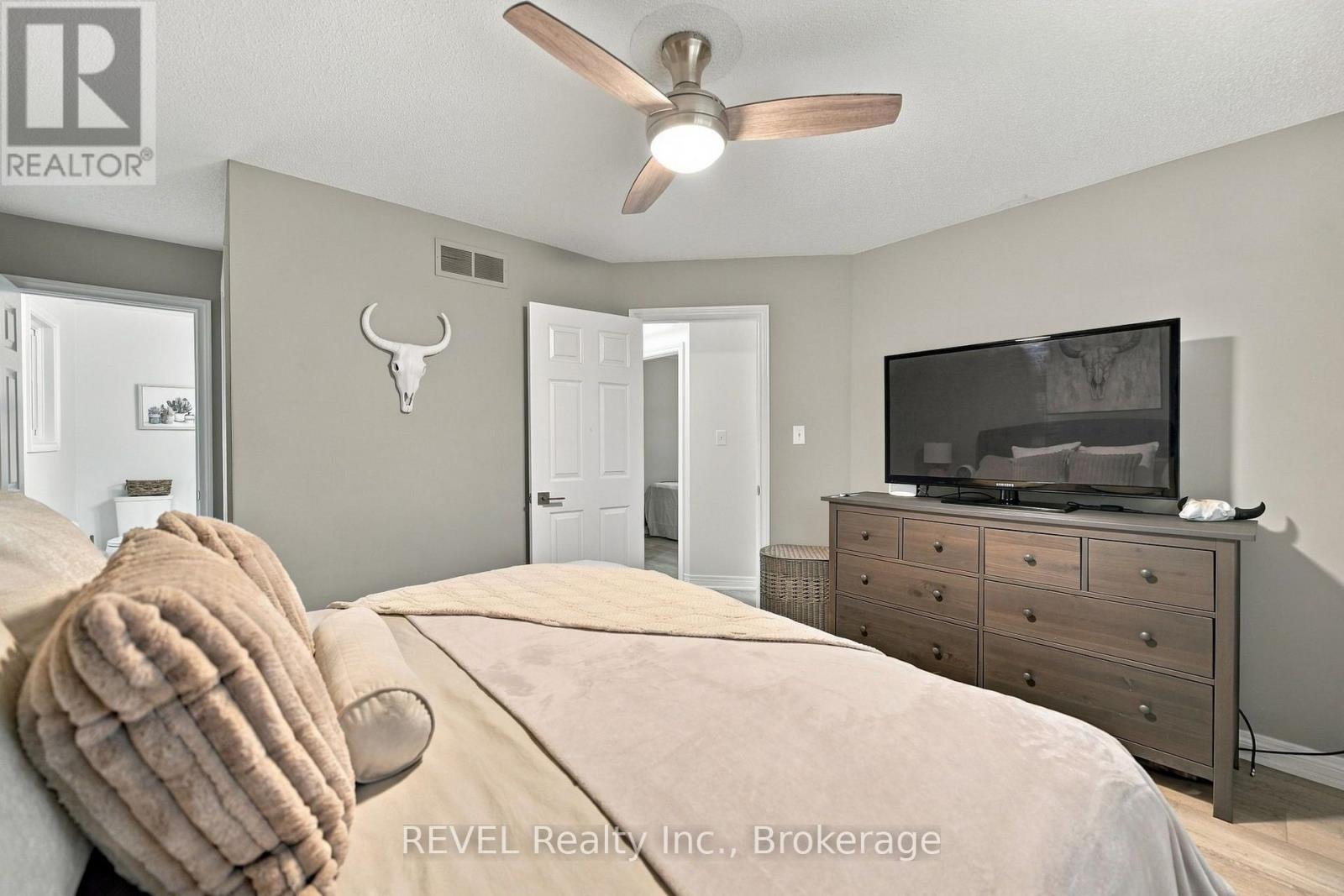 3370 Cardinal Drive, Niagara Falls, Ontario  L2H 3A6 - Photo 31 - X13881180