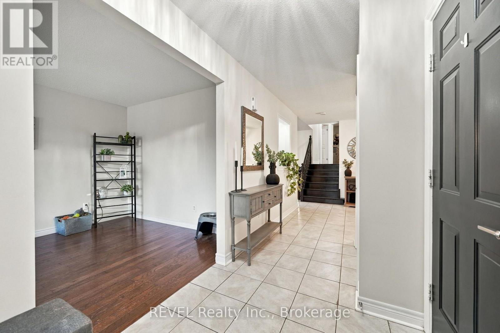 3370 Cardinal Drive, Niagara Falls, Ontario  L2H 3A6 - Photo 8 - X13881180