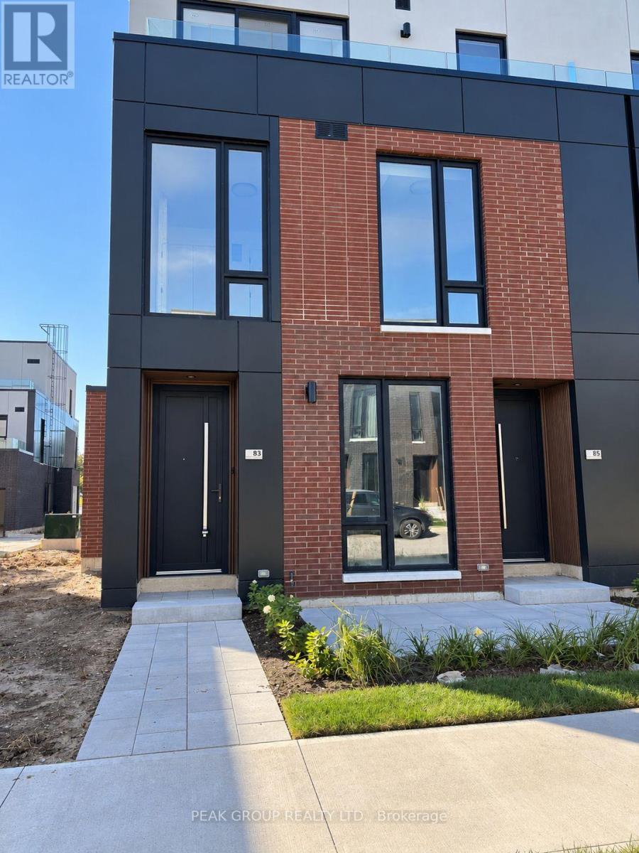 83 EVERETT COMMON, St. Catharines, Ontario