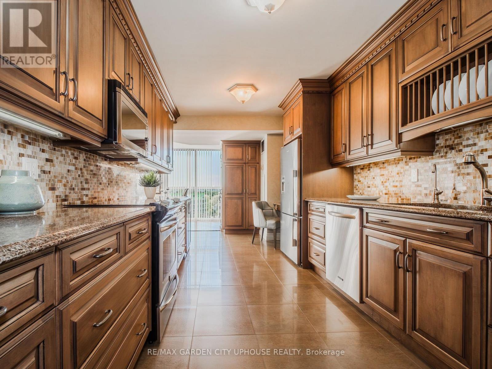 708 - 162 Martindale Road, St. Catharines, Ontario  L2S 3S4 - Photo 9 - X13882652