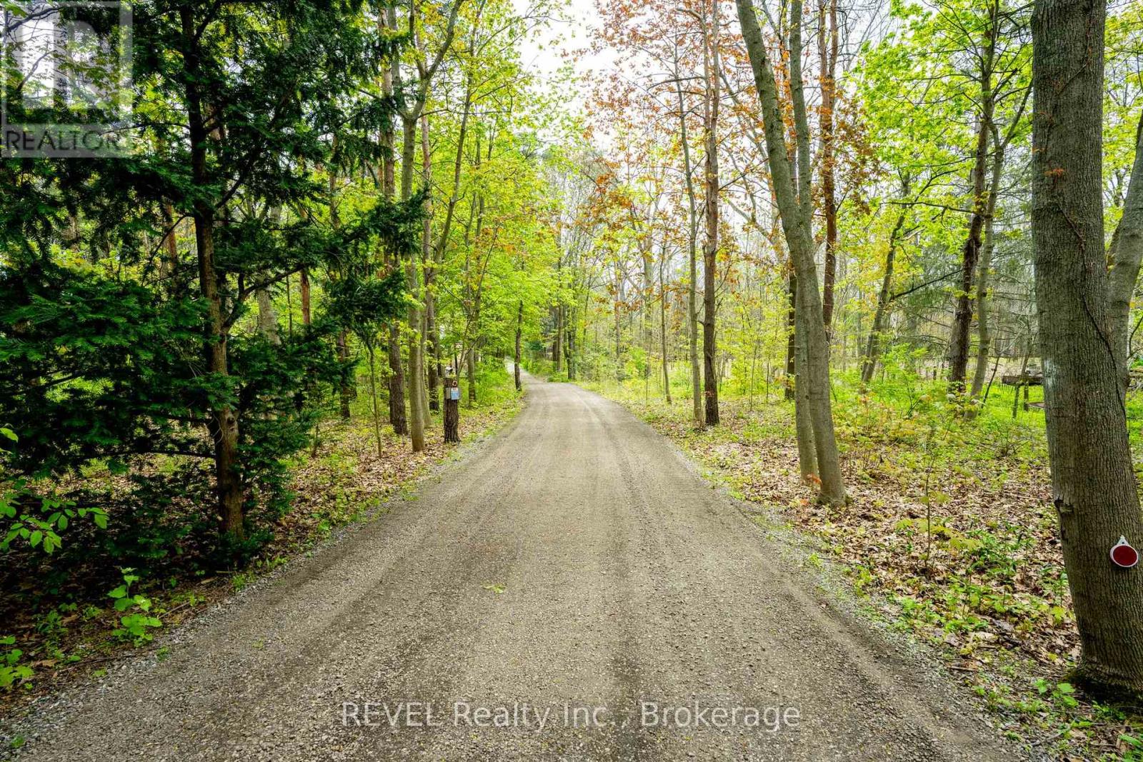 573 Canboro Road, Pelham, Ontario  L0S 1C0 - Photo 4 - X13882844