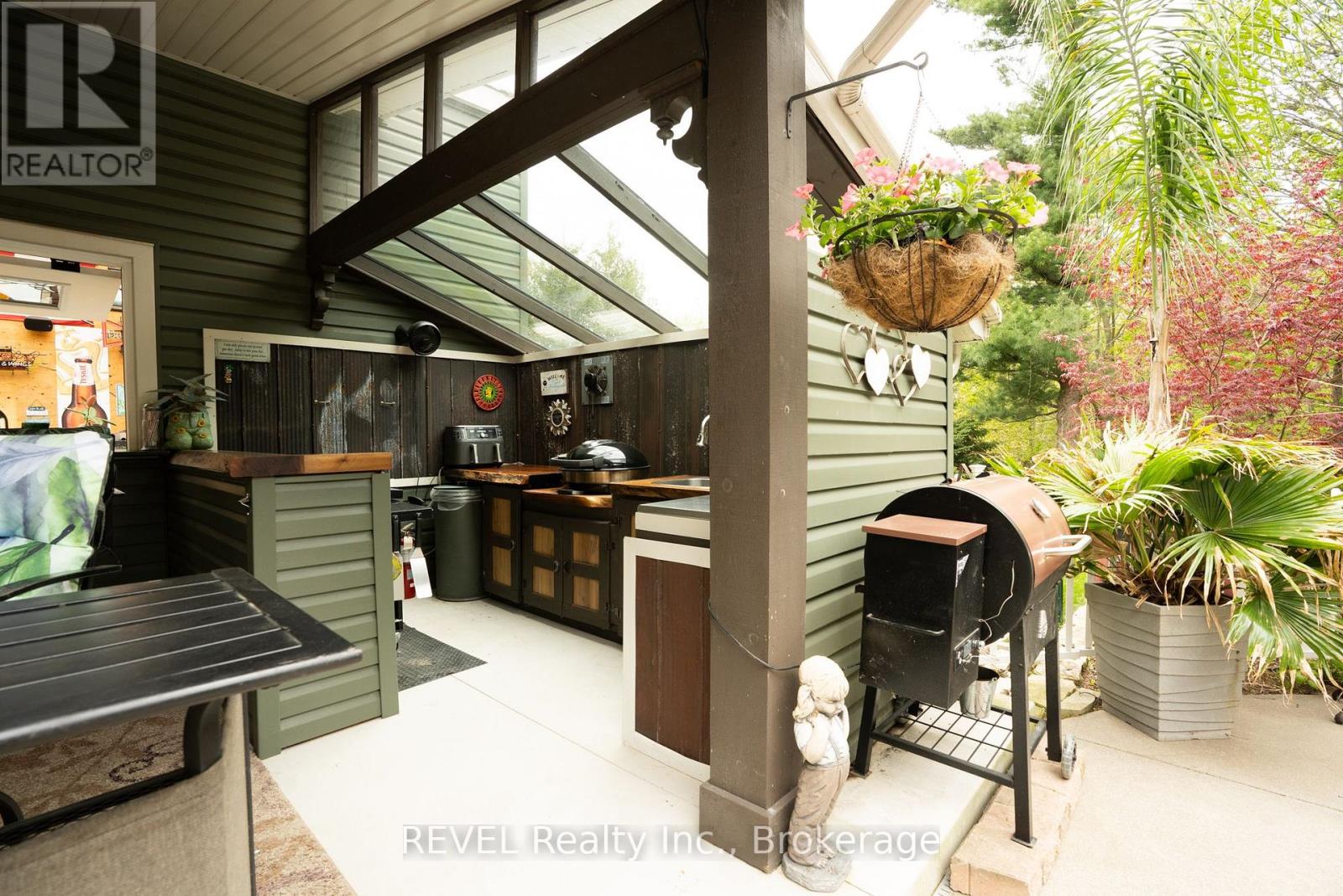 573 Canboro Road, Pelham, Ontario  L0S 1C0 - Photo 42 - X13882844