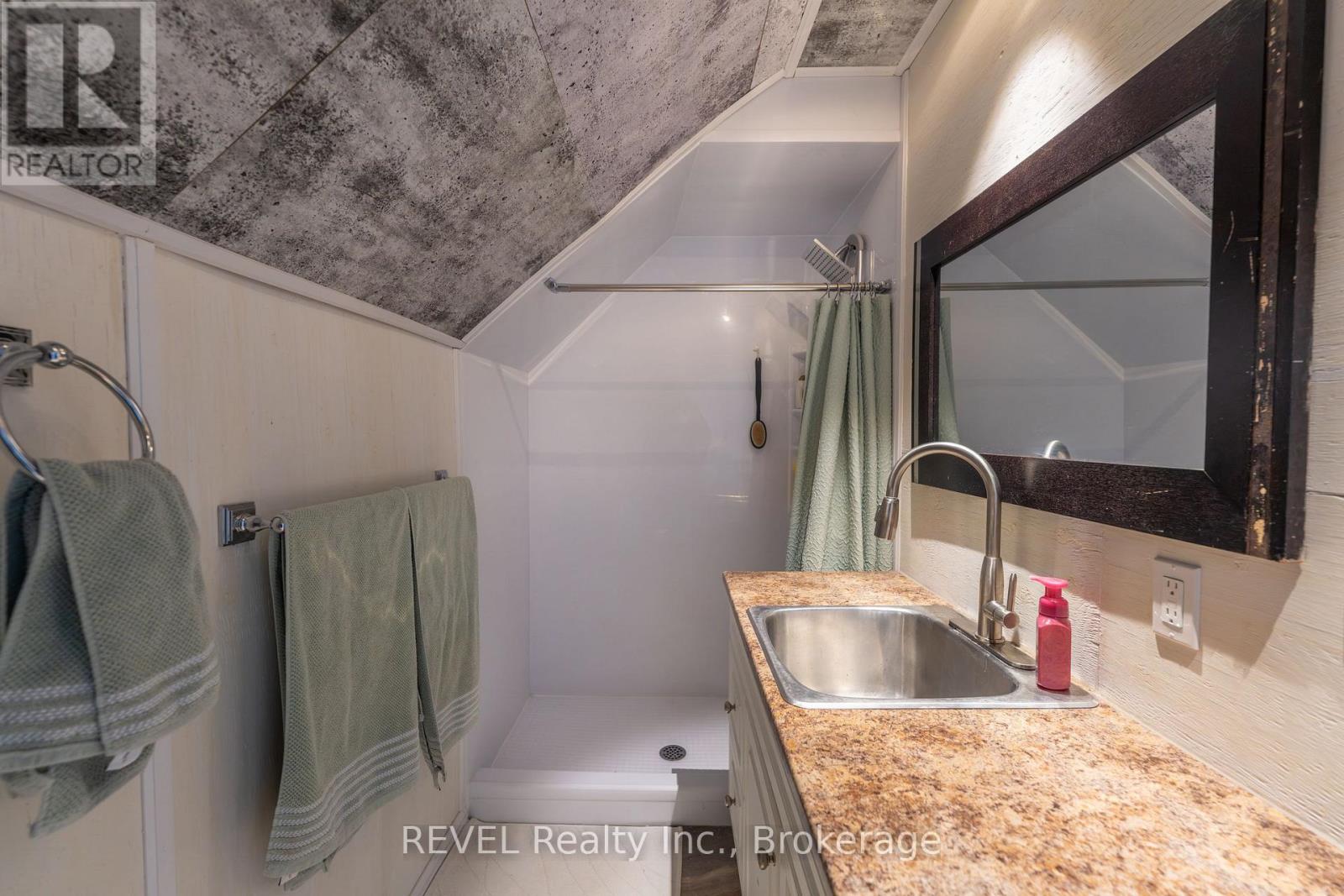 573 Canboro Road, Pelham, Ontario  L0S 1C0 - Photo 46 - X13882844