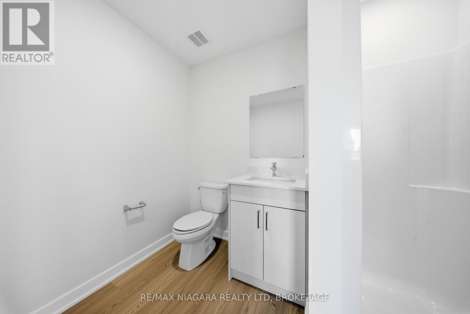 102 - 140 Church Street, St. Catharines, Ontario  L2R 3E4 - Photo 11 - X13883198