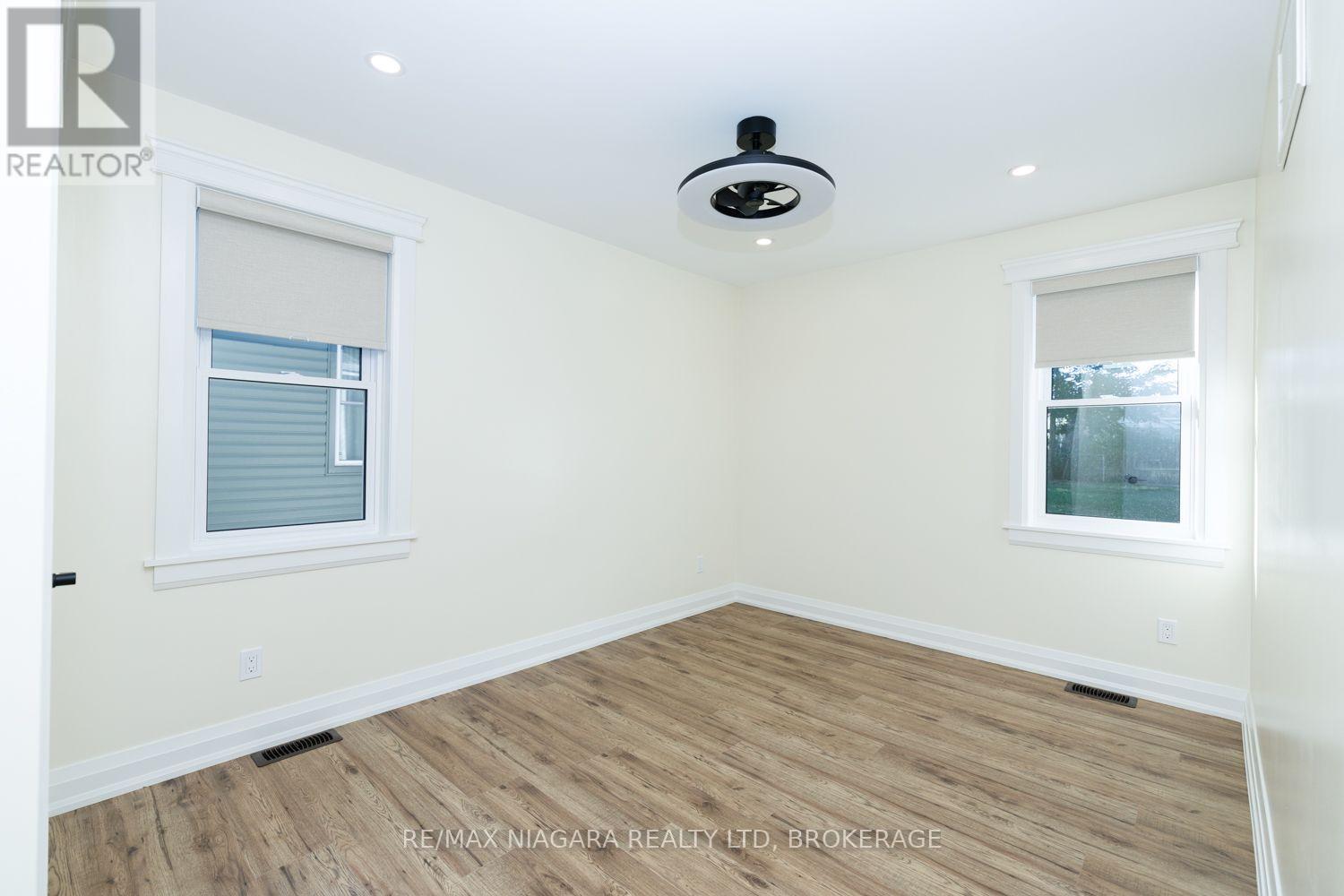 245 Bowen Road, Fort Erie, Ontario  L2A 2Y6 - Photo 15 - X13883396