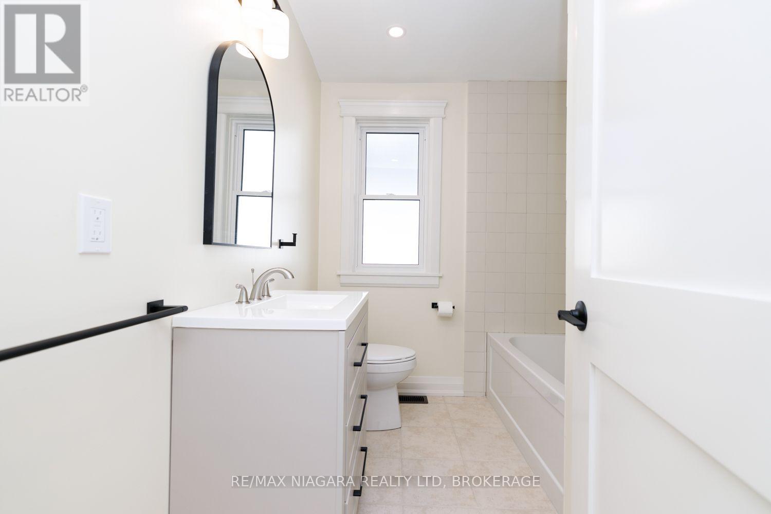 245 Bowen Road, Fort Erie, Ontario  L2A 2Y6 - Photo 19 - X13883396