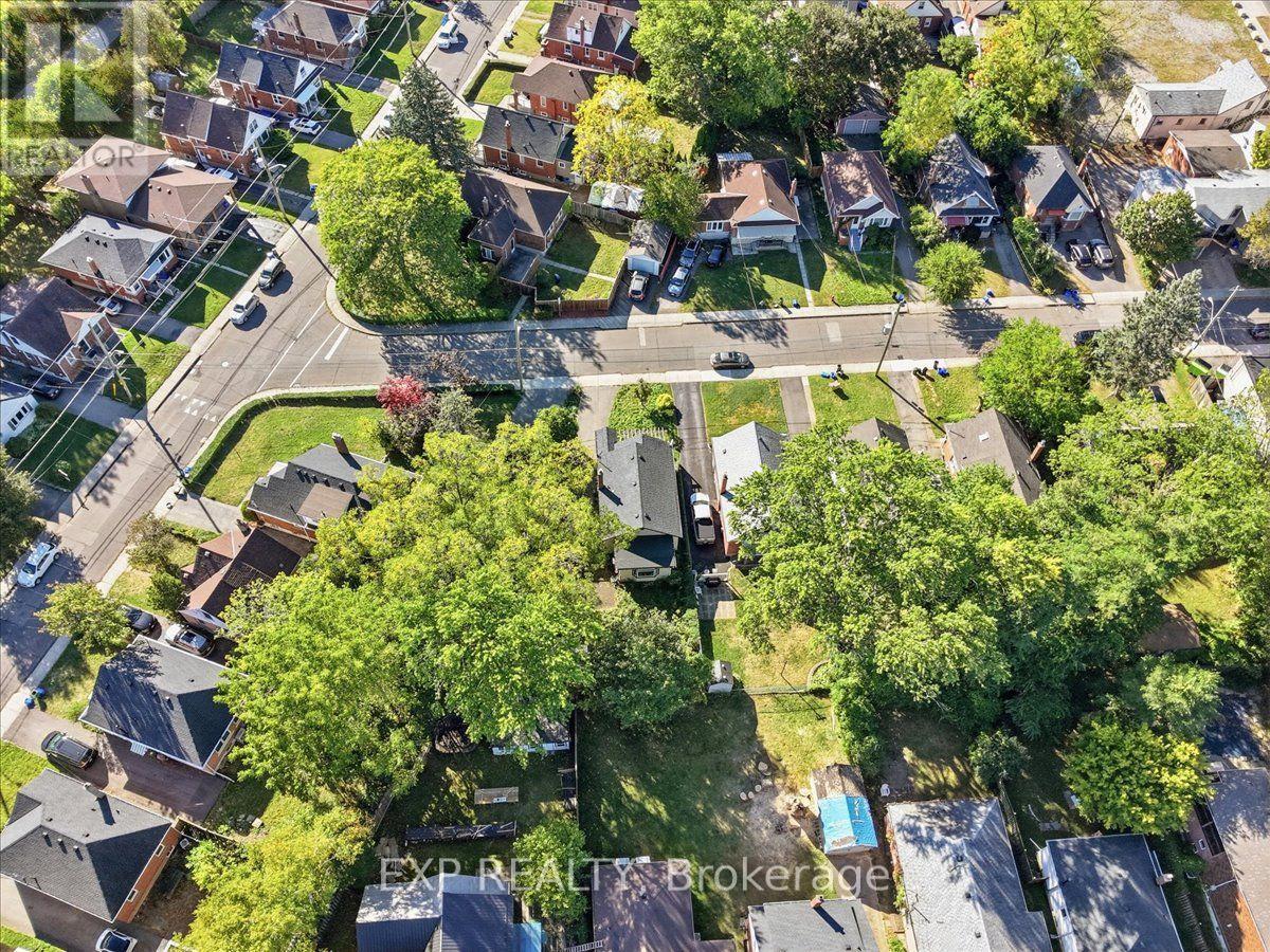 27 Hollywood Street S, Hamilton, Ontario  L8S 3A9 - Photo 14 - X13883584