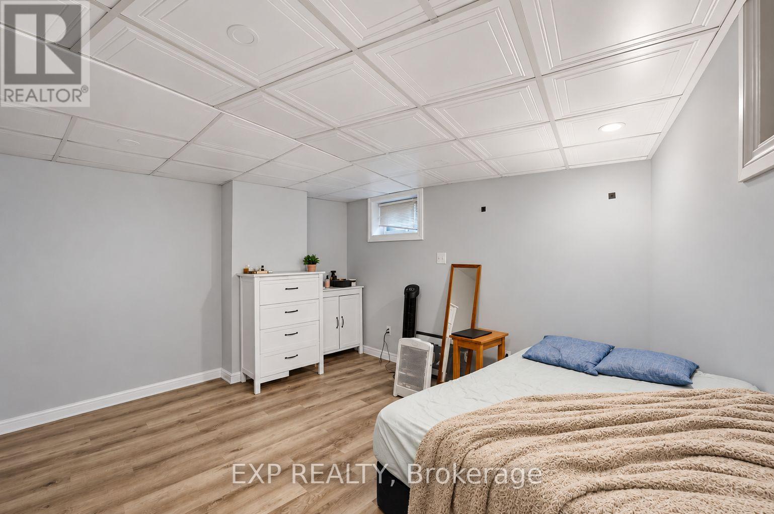 27 Hollywood Street S, Hamilton, Ontario  L8S 3A9 - Photo 7 - X13883584