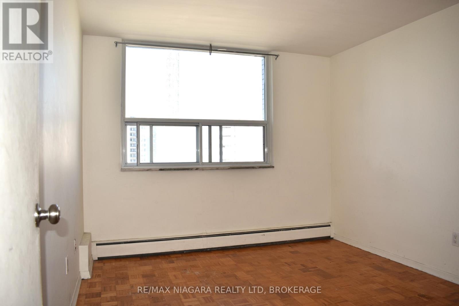 1002 - 35 Towering Heights Boulevard, St. Catharines, Ontario  L2T 3G8 - Photo 17 - X13883722