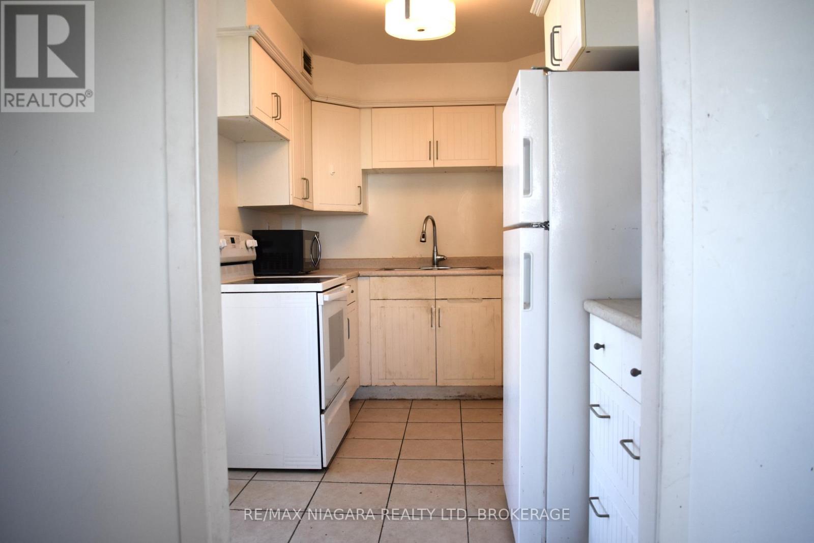 1002 - 35 Towering Heights Boulevard, St. Catharines, Ontario  L2T 3G8 - Photo 8 - X13883722