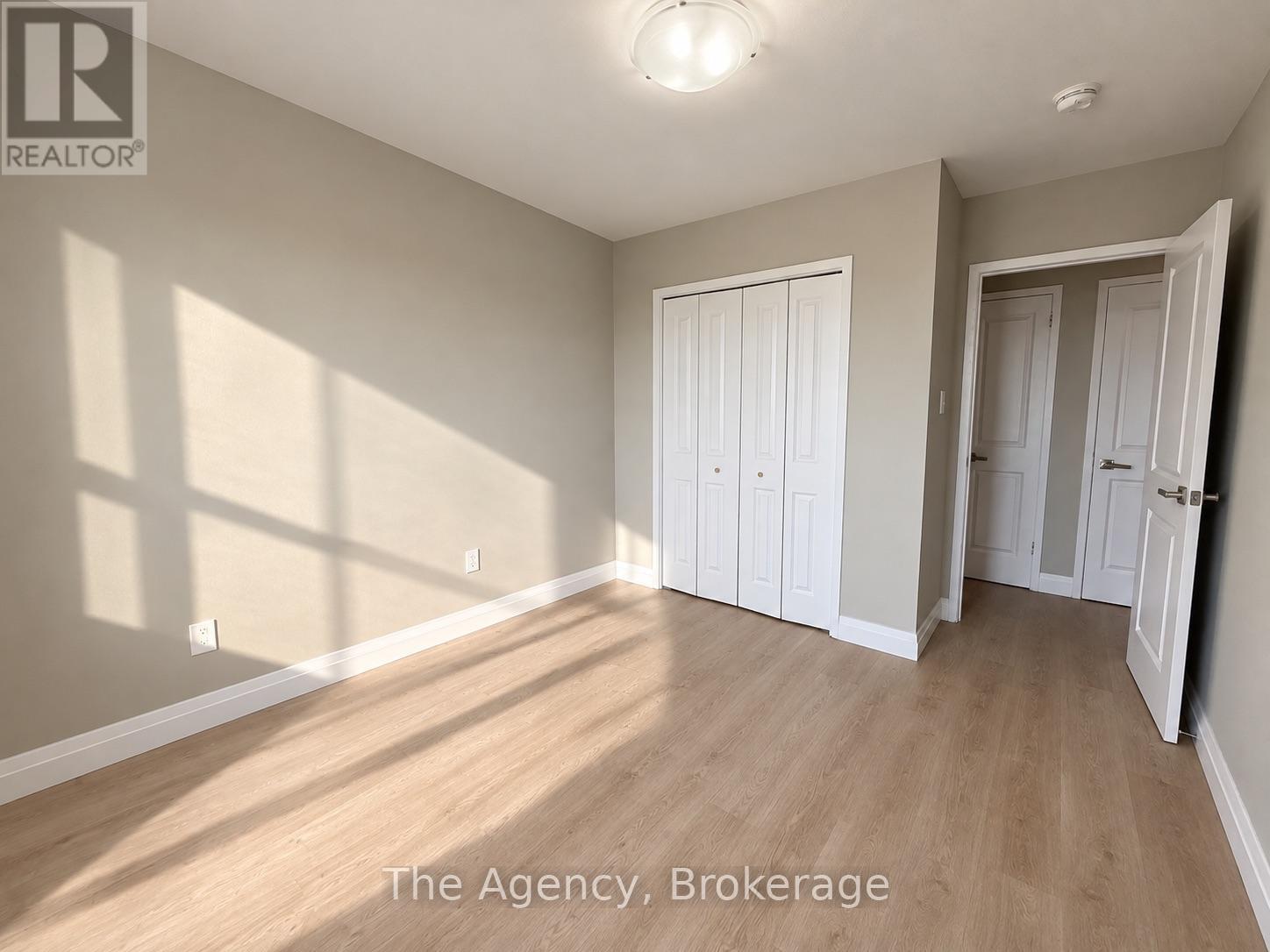 609 - 45 Paisley Boulevard W, Mississauga, Ontario  L5B 1E4 - Photo 10 - W13884152