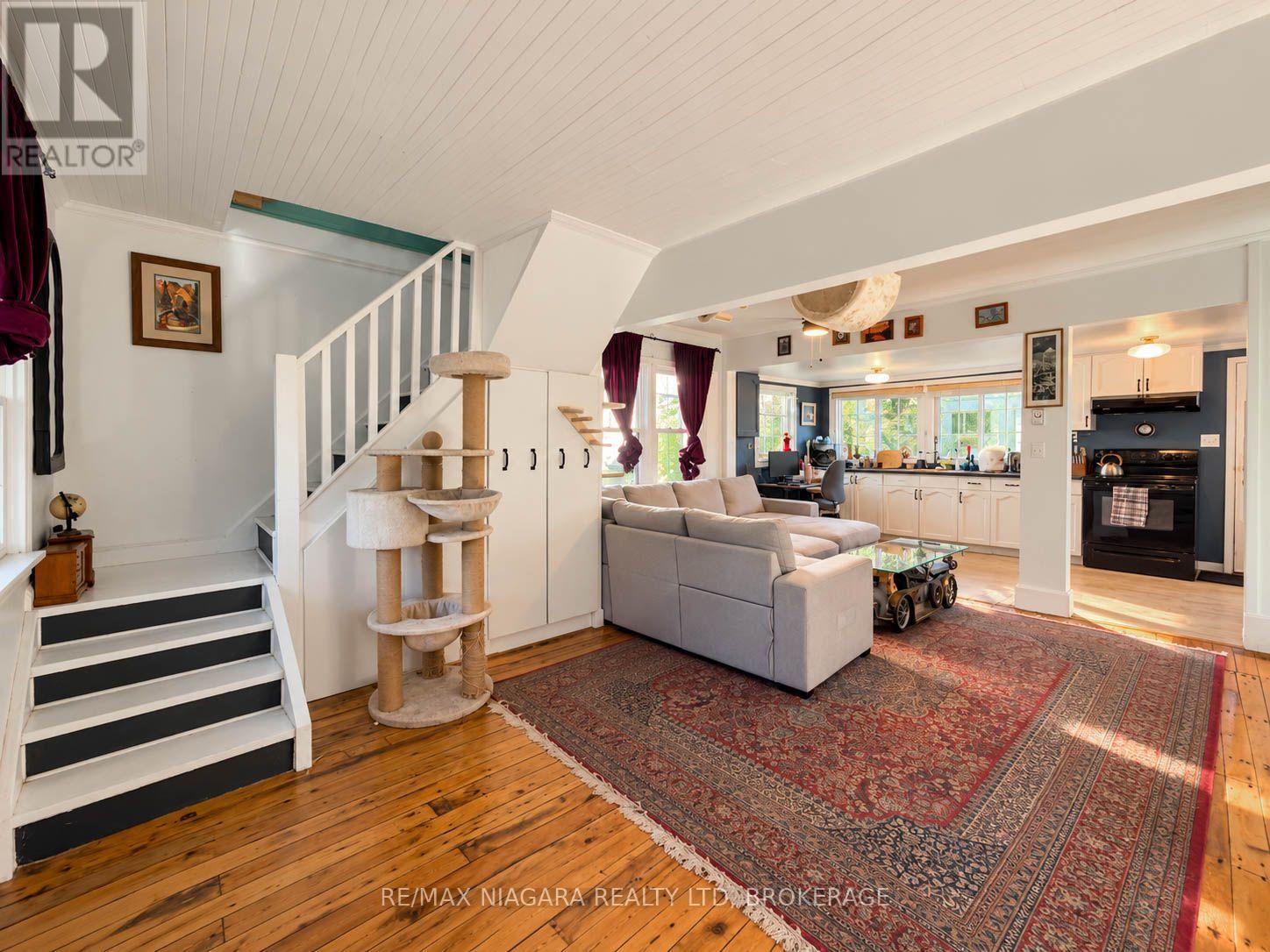 118 Lincoln Road E, Fort Erie, Ontario  L0S 1B0 - Photo 16 - X13884464
