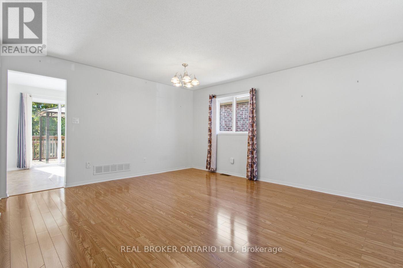 23 Madison Court W, Welland, Ontario  L3C 7G1 - Photo 12 - X13885022