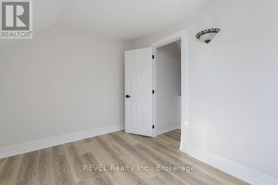 389 Glendale Avenue, St. Catharines, Ontario  L2T 1C3 - Photo 20 - X13885178