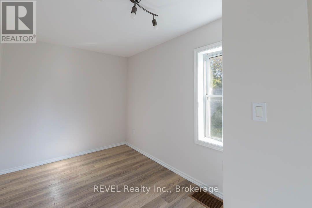 389 Glendale Avenue, St. Catharines, Ontario  L2T 1C3 - Photo 7 - X13885178