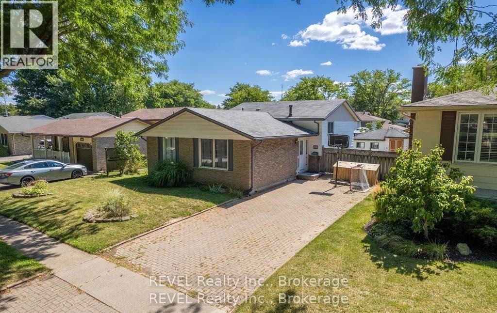 7116 HARRIMAN STREET, Niagara Falls, Ontario