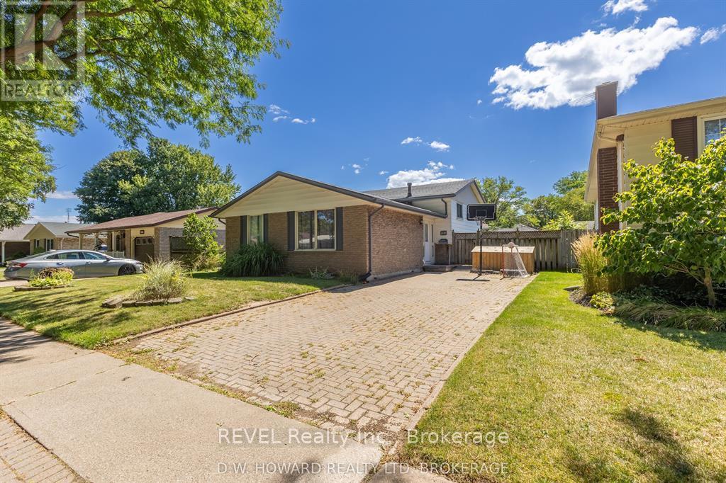 7116 Harriman Street, Niagara Falls, Ontario  L2J 3S2 - Photo 2 - X13885442