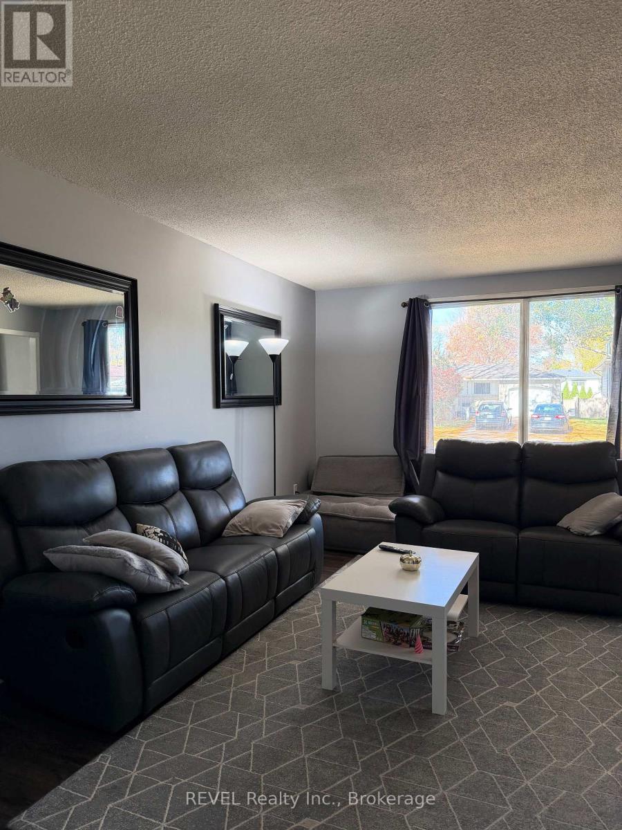 7116 Harriman Street, Niagara Falls, Ontario  L2J 3S2 - Photo 6 - X13885442