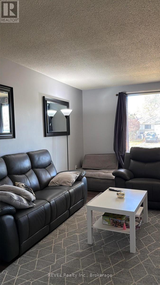 7116 Harriman Street, Niagara Falls, Ontario  L2J 3S2 - Photo 7 - X13885442