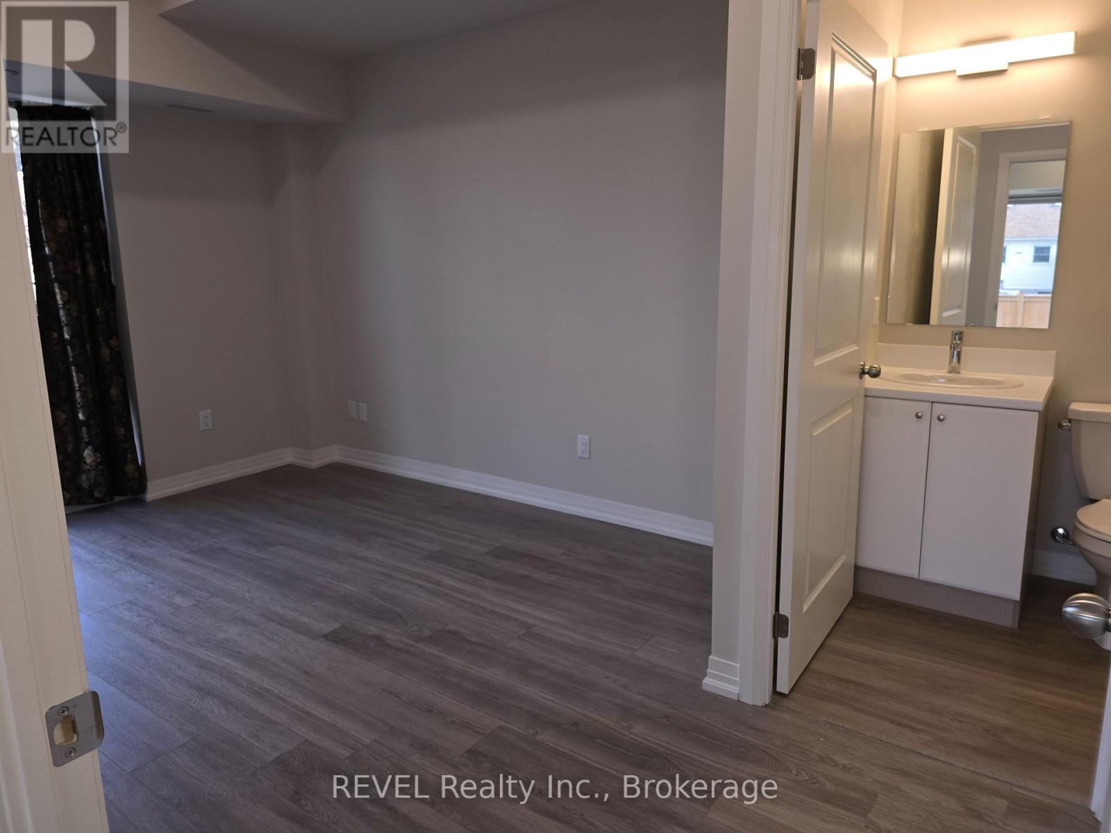 140 - 50 Herrick Avenue, St. Catharines, Ontario  L2P 0G3 - Photo 13 - X13885544
