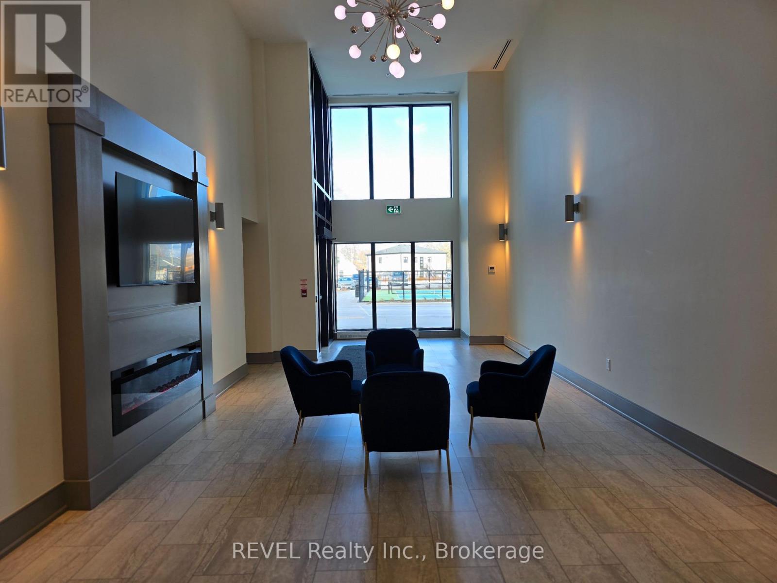 140 - 50 Herrick Avenue, St. Catharines, Ontario  L2P 0G3 - Photo 4 - X13885544