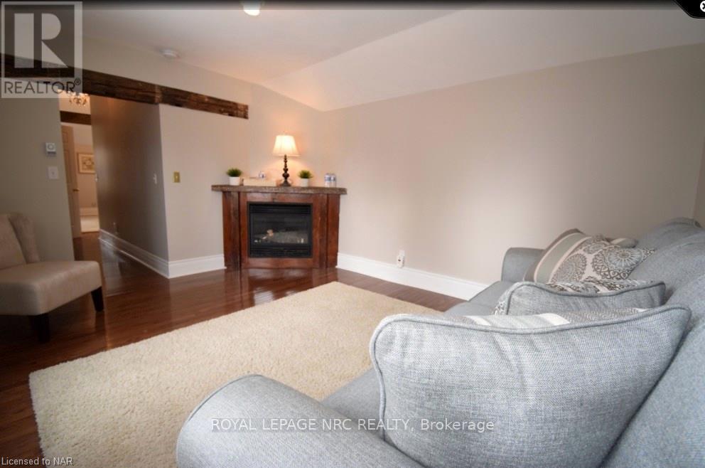 Front - 79 Johnson Street, Niagara-On-The-Lake, Ontario  L0S 1J0 - Photo 15 - X13885554